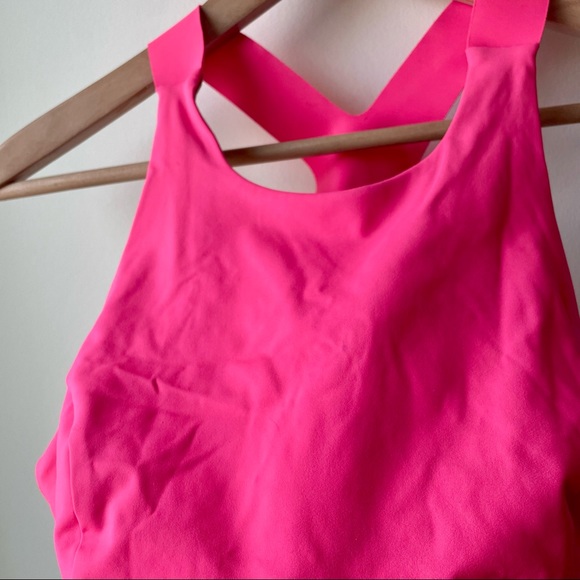 Lululemon Fast & Free Bra (Nulux) Color Razzle - Picture 5 of 8